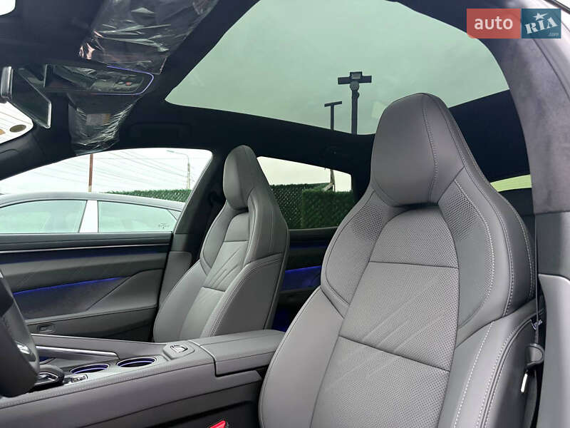 Внедорожник / Кроссовер Zeekr 001 2025 в Киеве