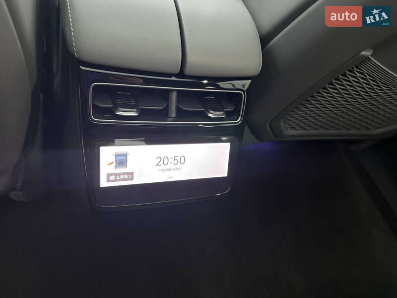 Внедорожник / Кроссовер Zeekr 001 2025 в Киеве