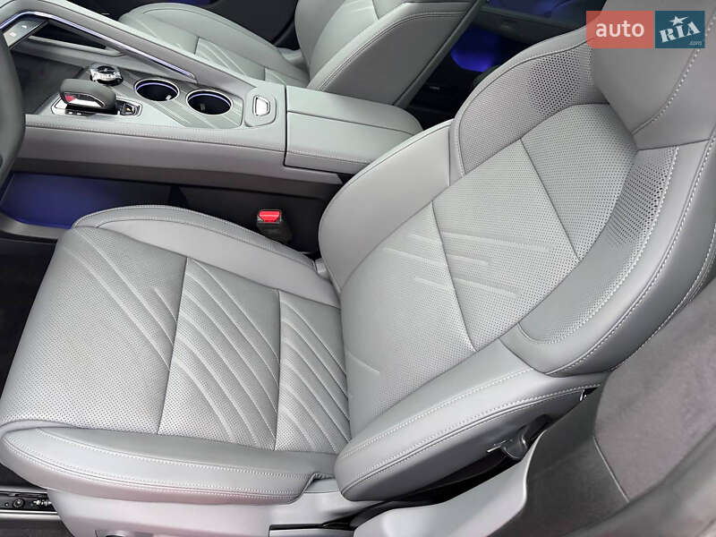 Внедорожник / Кроссовер Zeekr 001 2025 в Киеве