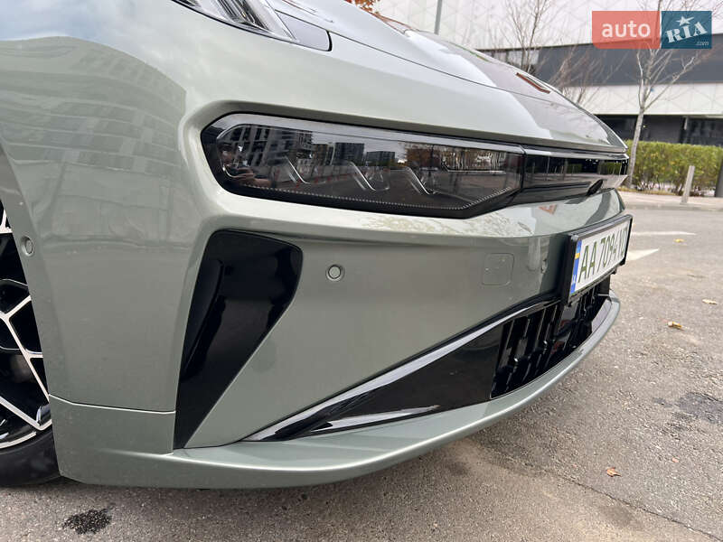 Внедорожник / Кроссовер Zeekr 001 2024 в Киеве