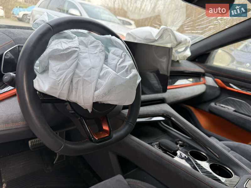 Внедорожник / Кроссовер Zeekr 001 2023 в Тернополе