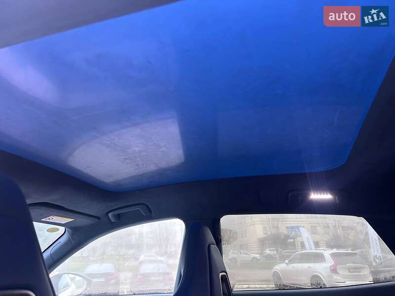 Внедорожник / Кроссовер Zeekr 001 2024 в Кременчуге