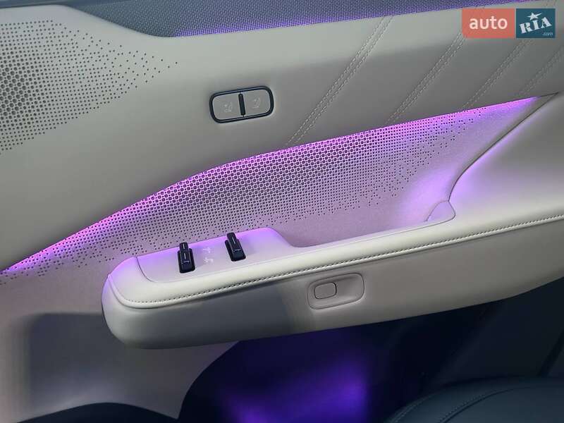 Внедорожник / Кроссовер Zeekr 001 2024 в Кременчуге