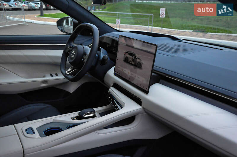 Позашляховик / Кросовер Zeekr 001 2024 в Одесі