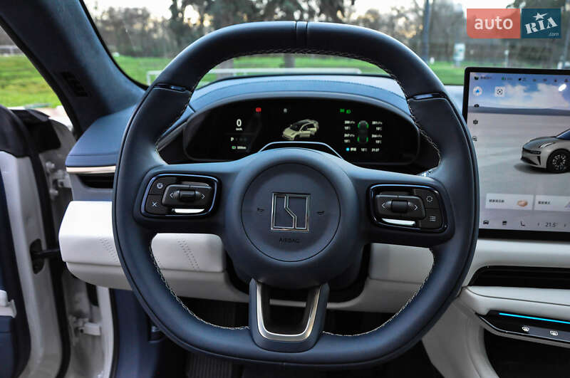 Позашляховик / Кросовер Zeekr 001 2024 в Одесі