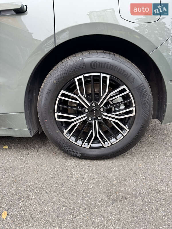 Внедорожник / Кроссовер Zeekr 001 2024 в Киеве