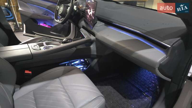 Внедорожник / Кроссовер Zeekr 001 2024 в Ровно фото 4 Внедорожник / Кроссовер Zeekr 001 2024 в Ровно