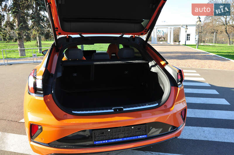 Позашляховик / Кросовер Zeekr 001 2024 в Одесі