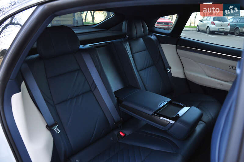 Позашляховик / Кросовер Zeekr 001 2024 в Одесі