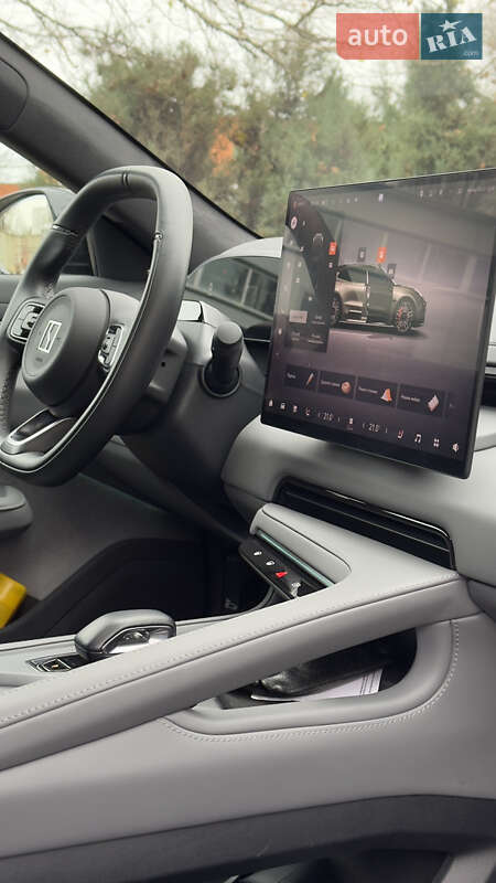 Позашляховик / Кросовер Zeekr 001 2024 в Дніпрі фото 19 Позашляховик / Кросовер Zeekr 001 2024 в Дніпрі