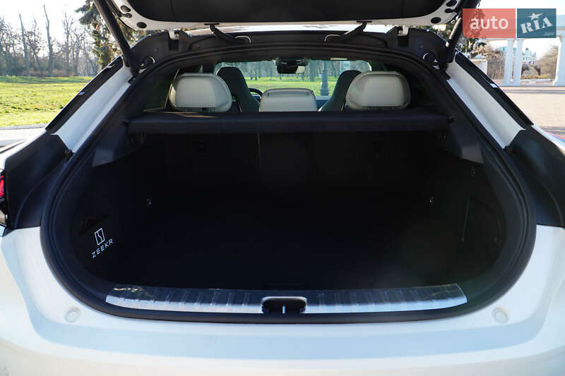 Позашляховик / Кросовер Zeekr 001 2024 в Одесі