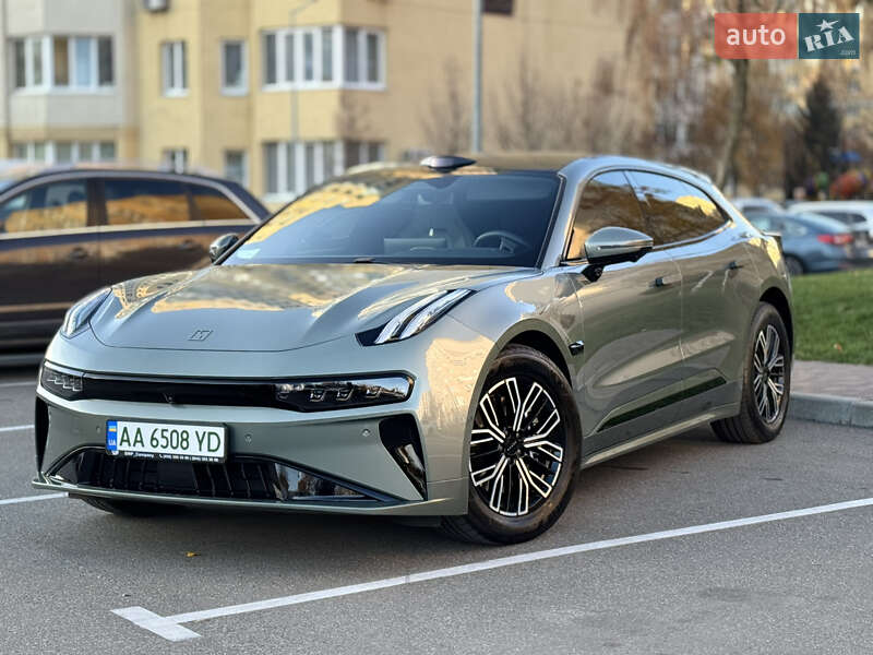 Позашляховик / Кросовер Zeekr 001 2024 в Києві