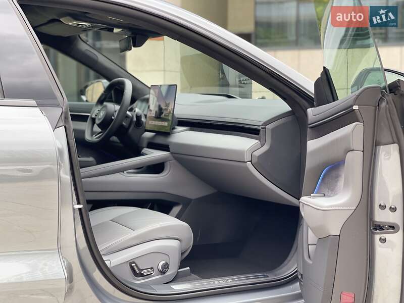 Внедорожник / Кроссовер Zeekr 001 2025 в Одессе