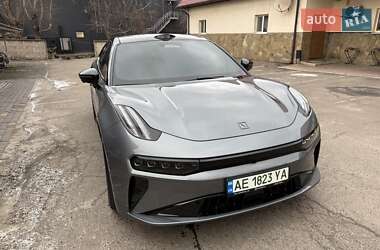 Позашляховик / Кросовер Zeekr 001 2024 в Кривому Розі