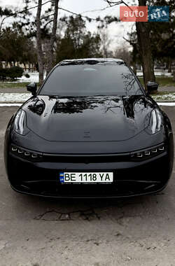 Внедорожник / Кроссовер Zeekr 001 2025 в Николаеве