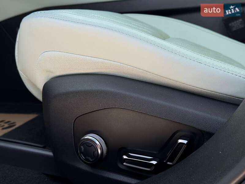 Внедорожник / Кроссовер Zeekr 001 2024 в Каменец-Подольском