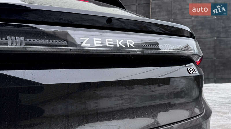 Позашляховик / Кросовер Zeekr 001 2024 в Києві