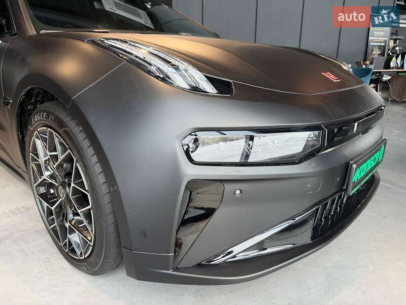 Внедорожник / Кроссовер Zeekr 001 2024 в Киеве