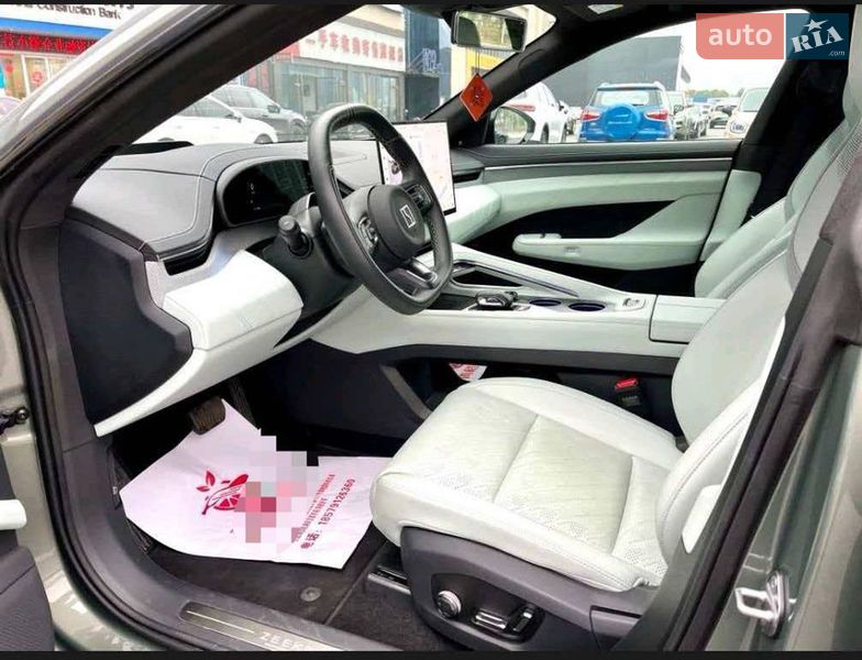 Внедорожник / Кроссовер Zeekr 001 2024 в Киеве