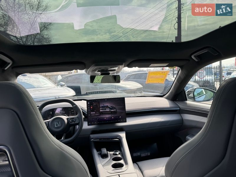 Внедорожник / Кроссовер Zeekr 001 2025 в Киеве