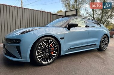 Внедорожник / Кроссовер Zeekr 001 2025 в Киеве