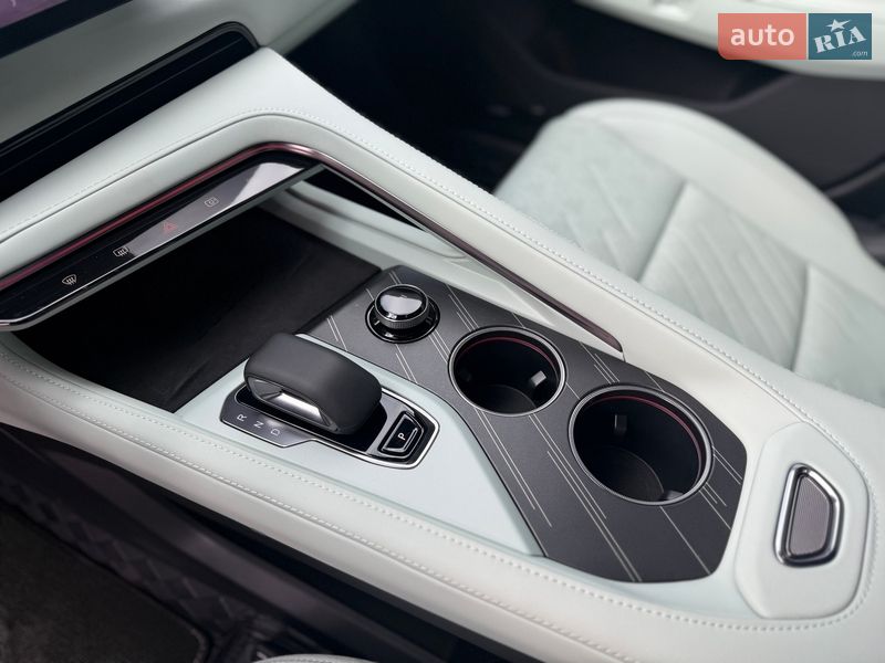 Внедорожник / Кроссовер Zeekr 001 2024 в Одессе