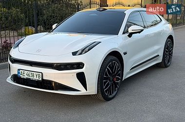 Внедорожник / Кроссовер Zeekr 001 2025 в Днепре