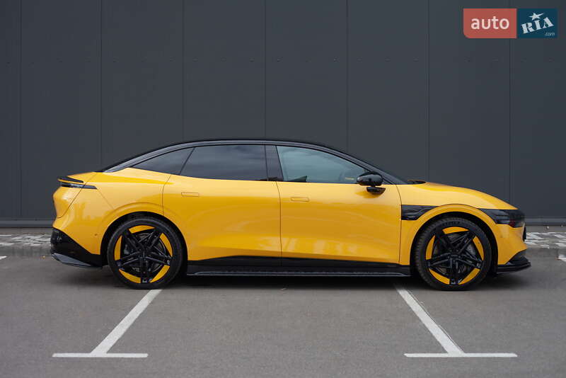 Седан Zeekr 007 2024 в Киеве