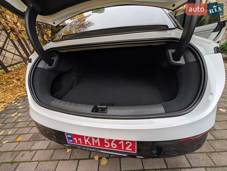 Седан Zeekr 007 2024 в Киеве фото 15 Седан Zeekr 007 2024 в Киеве