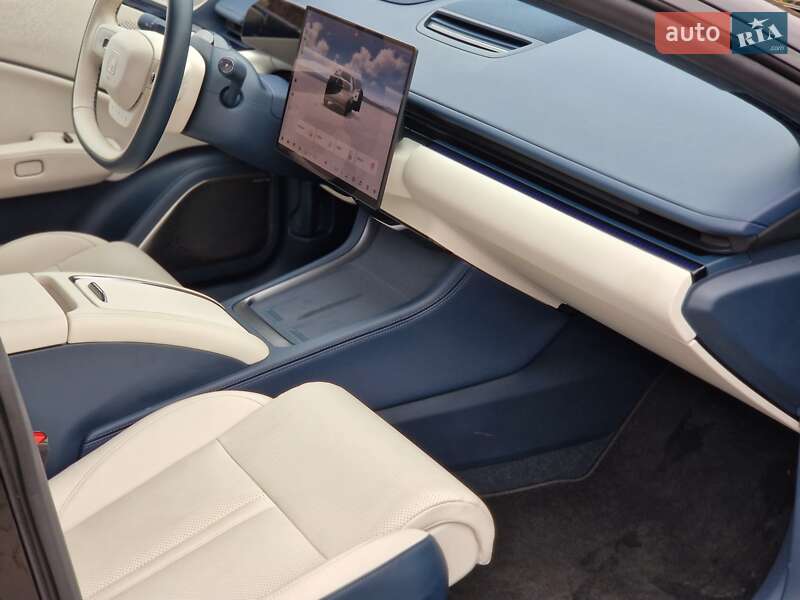 Седан Zeekr 007 2024 в Одесі фото 58 Седан Zeekr 007 2024 в Одесі