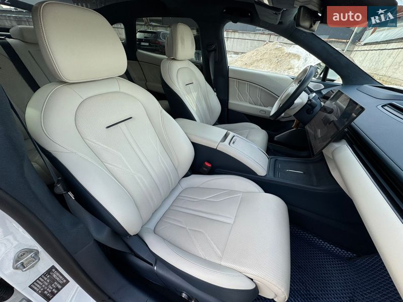 Седан Zeekr 007 2023 в Киеве