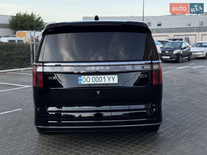 Минивэн Zeekr 009 2023 в Одессе фото 5 Минивэн Zeekr 009 2023 в Одессе