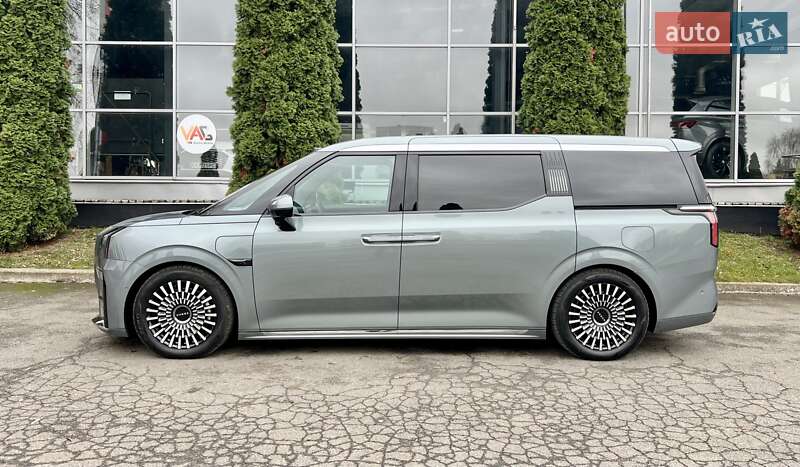 Мінівен Zeekr 009 2024 в Києві