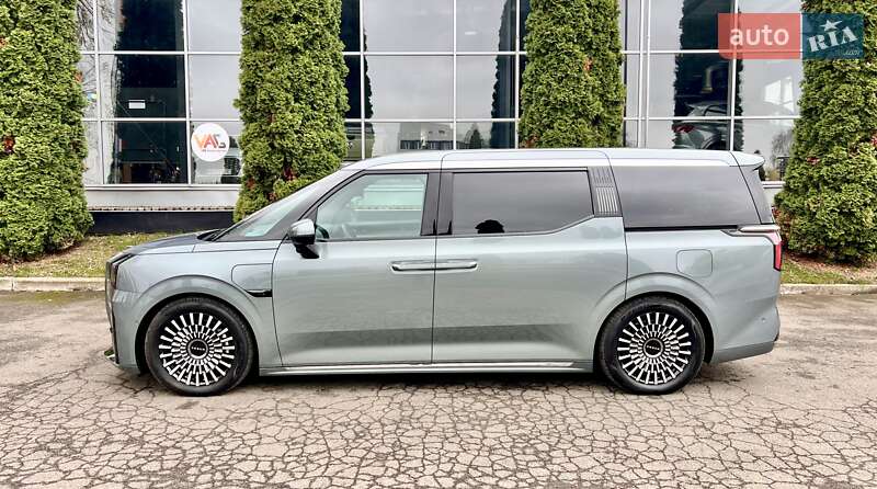 Мінівен Zeekr 009 2024 в Києві