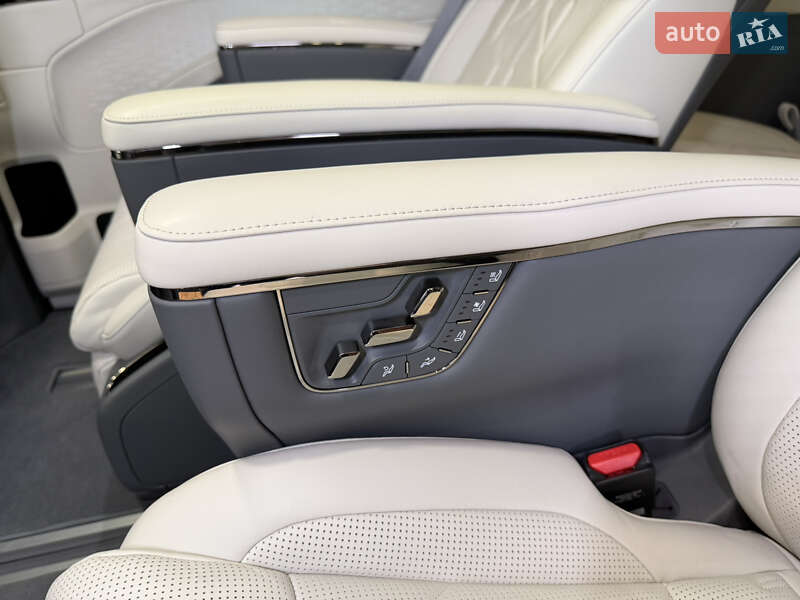 Мінівен Zeekr 009 2024 в Києві