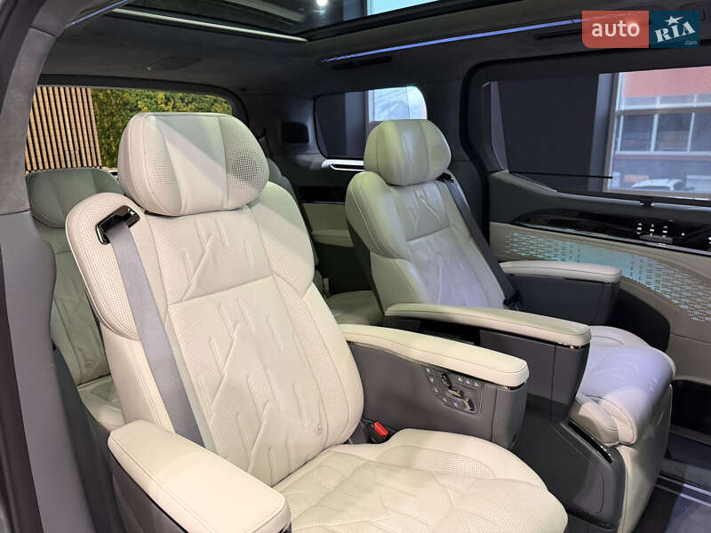 Мінівен Zeekr 009 2024 в Києві