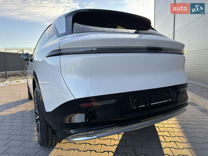 Позашляховик / Кросовер Zeekr 7X 2024 в Івано-Франківську