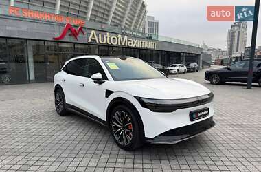 Позашляховик / Кросовер Zeekr 7X 2025 в 