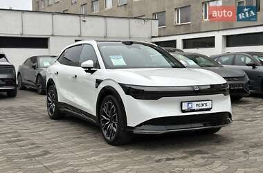 Внедорожник / Кроссовер Zeekr 7X 2024 в 