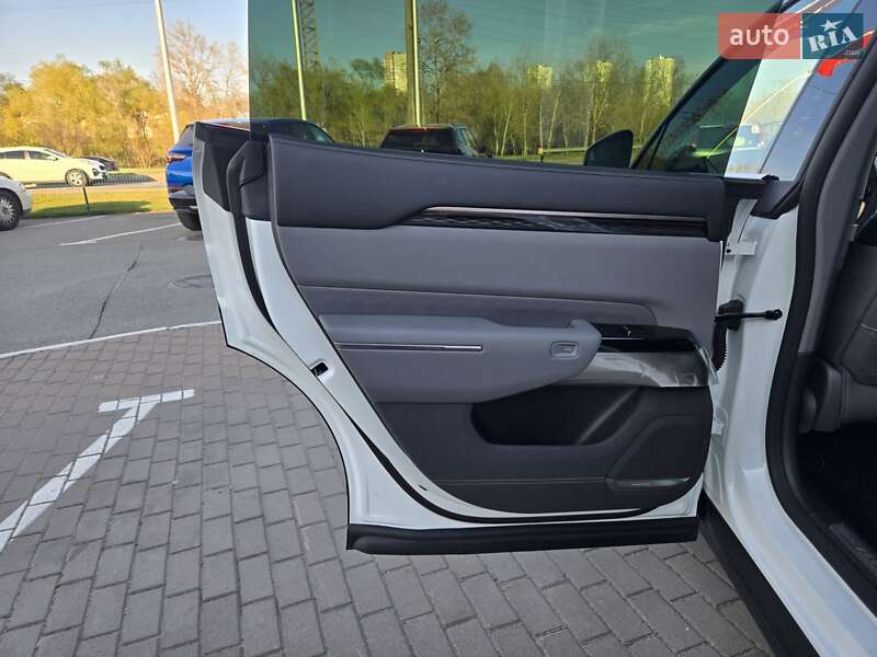 Позашляховик / Кросовер Zeekr 7X 2025 в Києві