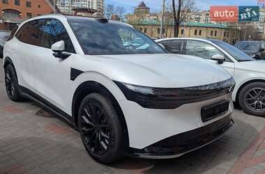 Позашляховик / Кросовер Zeekr 7X 2025 в 
