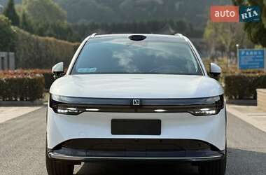 Внедорожник / Кроссовер Zeekr 7X 2024 в 