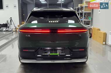Внедорожник / Кроссовер Zeekr 7X 2025 в 