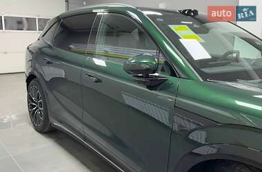Внедорожник / Кроссовер Zeekr 7X 2025 в 