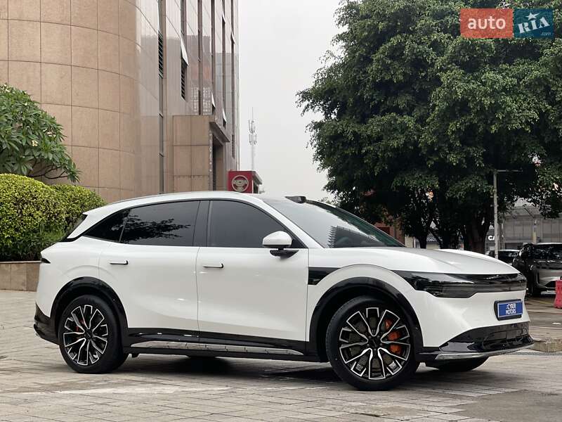 Zeekr 7X 2024