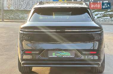 Позашляховик / Кросовер Zeekr 7X 2024 в 