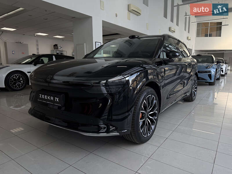 Внедорожник / Кроссовер Zeekr 7X 2025 в 