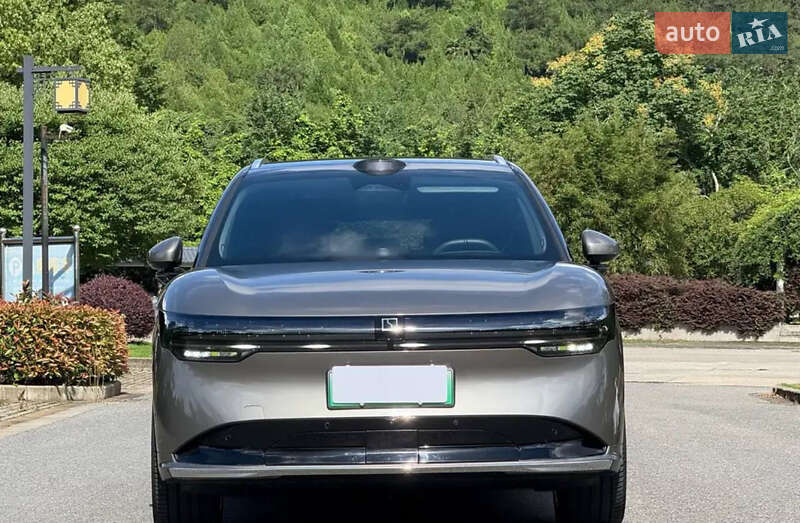 Zeekr 7X 2025