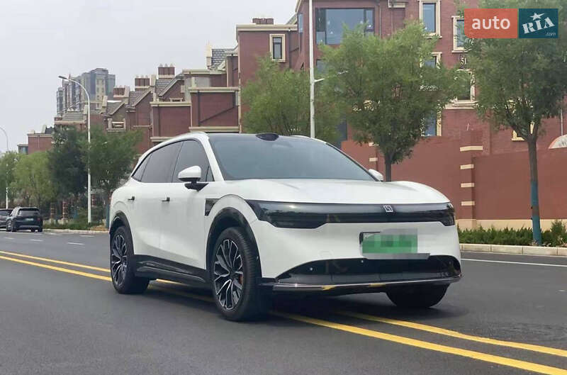 Zeekr 7X 2025