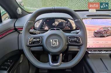 Позашляховик / Кросовер Zeekr 7X 2025 в 